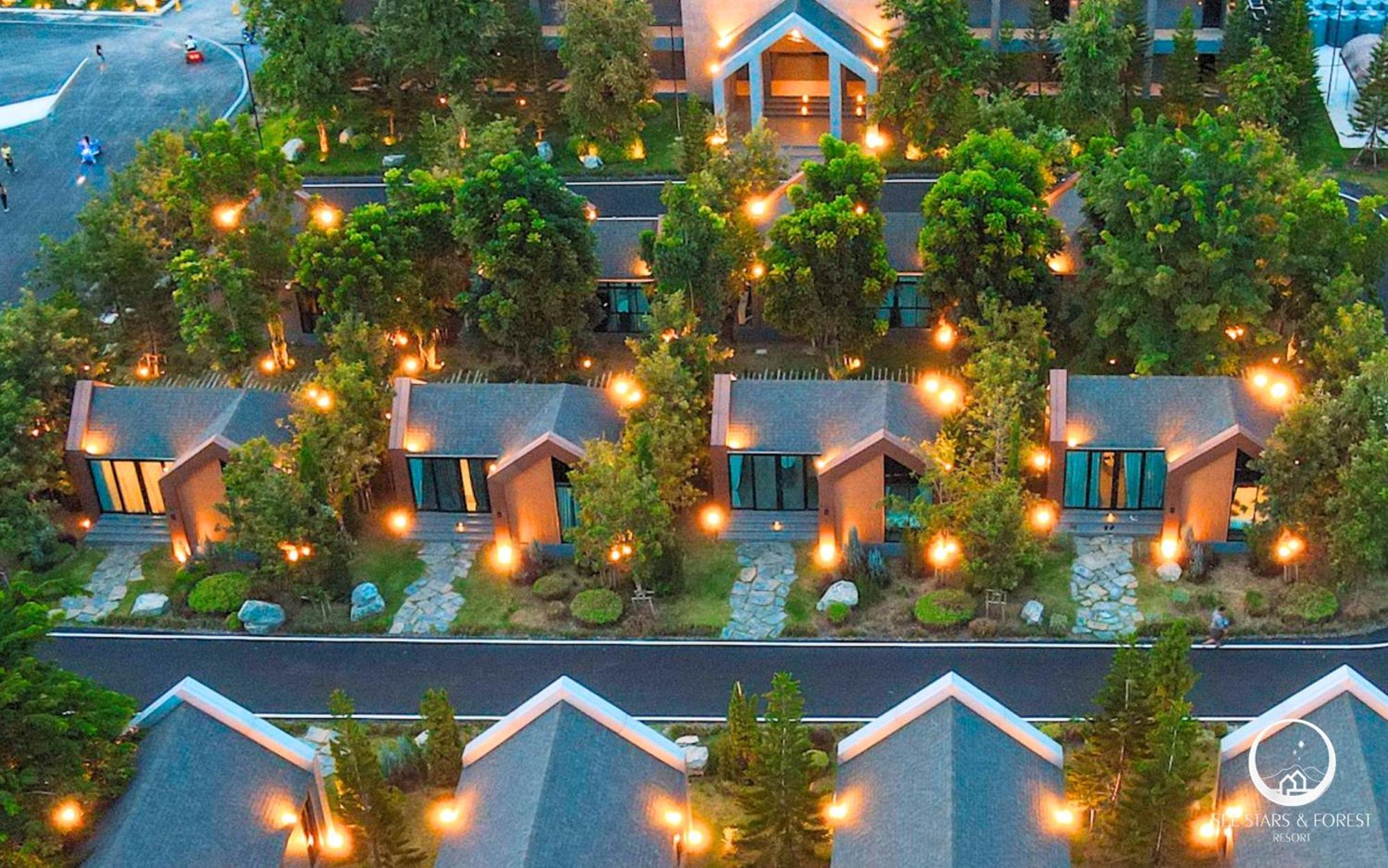 See Stars & Forest Resort Amphoe Sawang Daen Din Zewnętrze zdjęcie