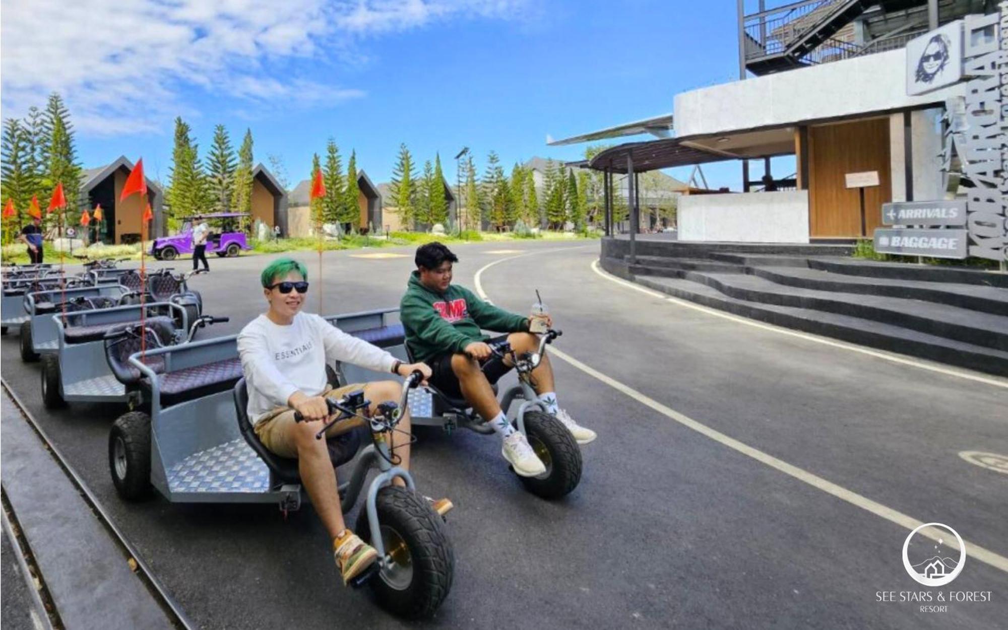 See Stars & Forest Resort Amphoe Sawang Daen Din Zewnętrze zdjęcie